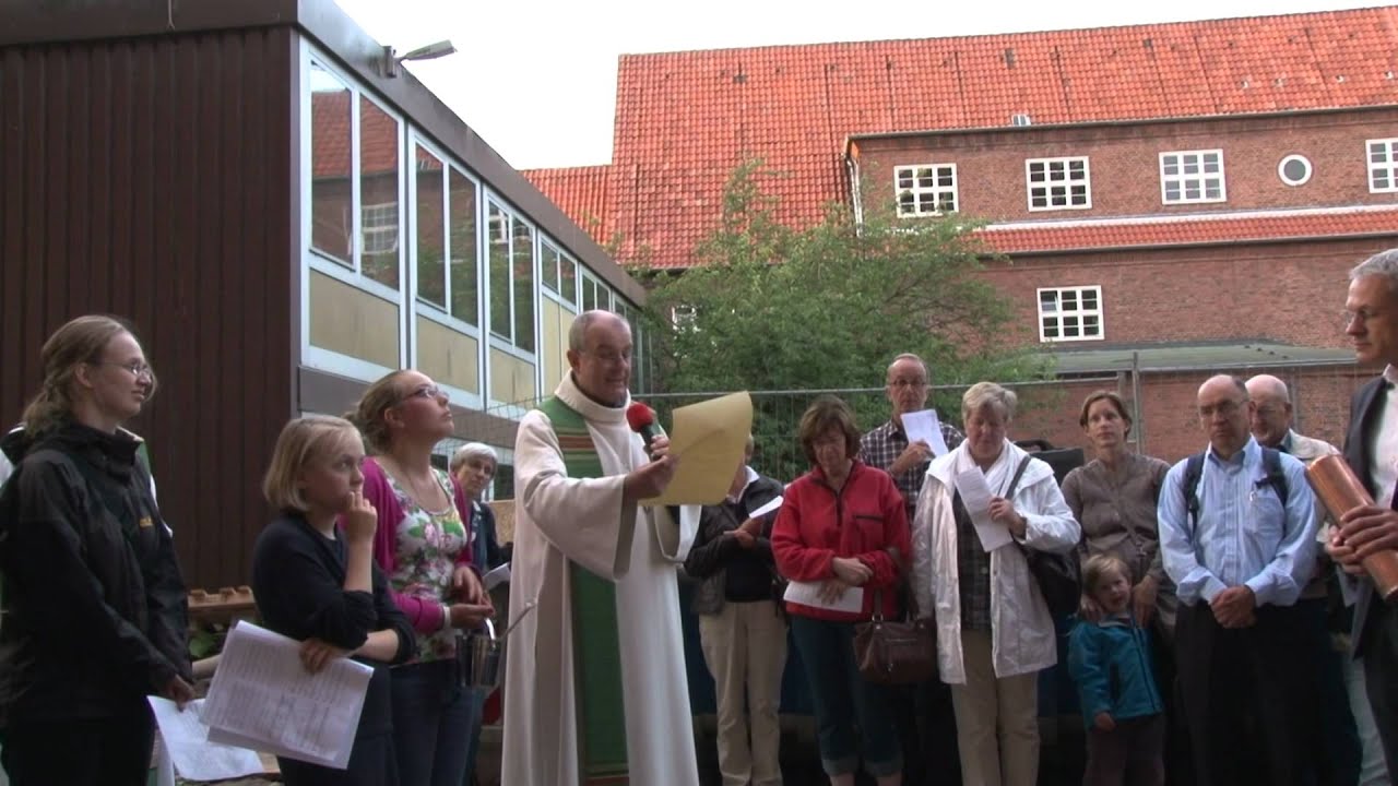 Einsatz in sakralen Mauern, Teil 3: Grundsteinlegung Gedenkstätte (Lübecker Märtyrer)