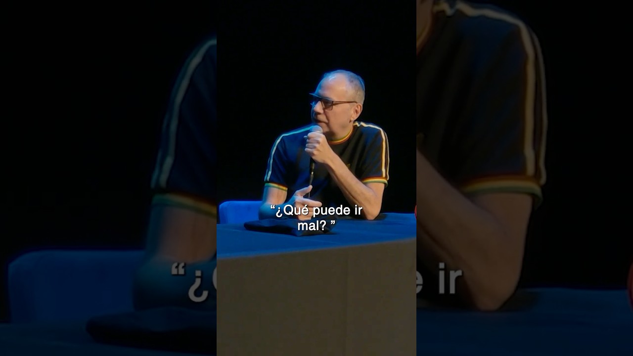 Pepe Colubi y el masaje en la playa