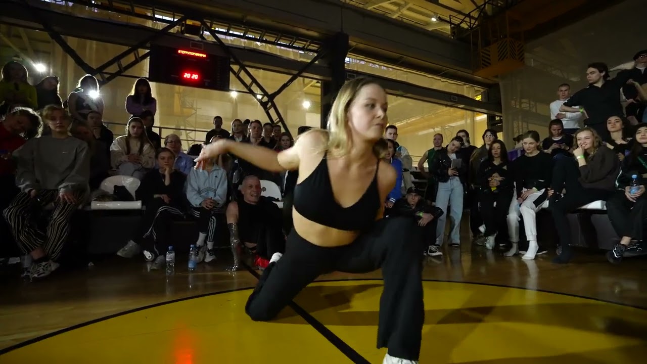 POLLY ORICCI VS COBRA BONCHINCHE | 7 TO SMOKE VOGUE | CLIMAX PARTY 2022
