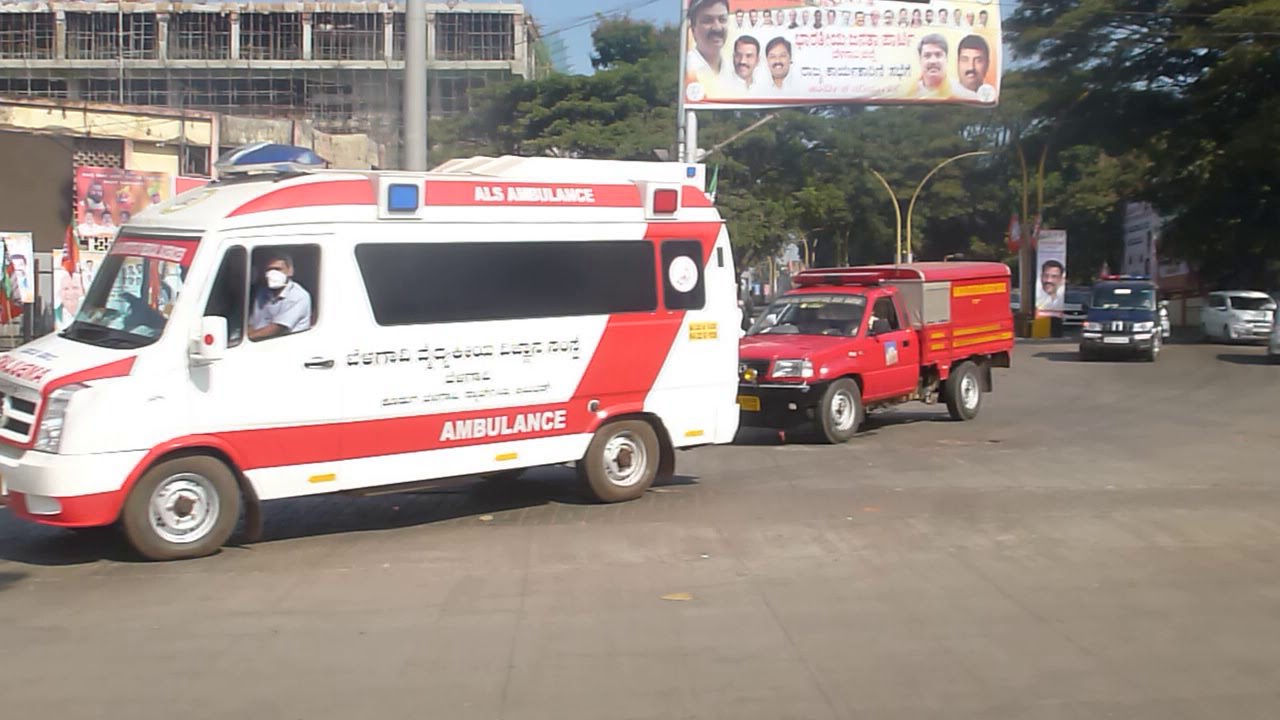Karnataka CM BS Yediurappa Convoy in Belgaum City