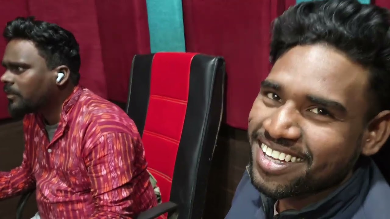 Finally Ham Ja Rahe Hain studio ghumne ke liye