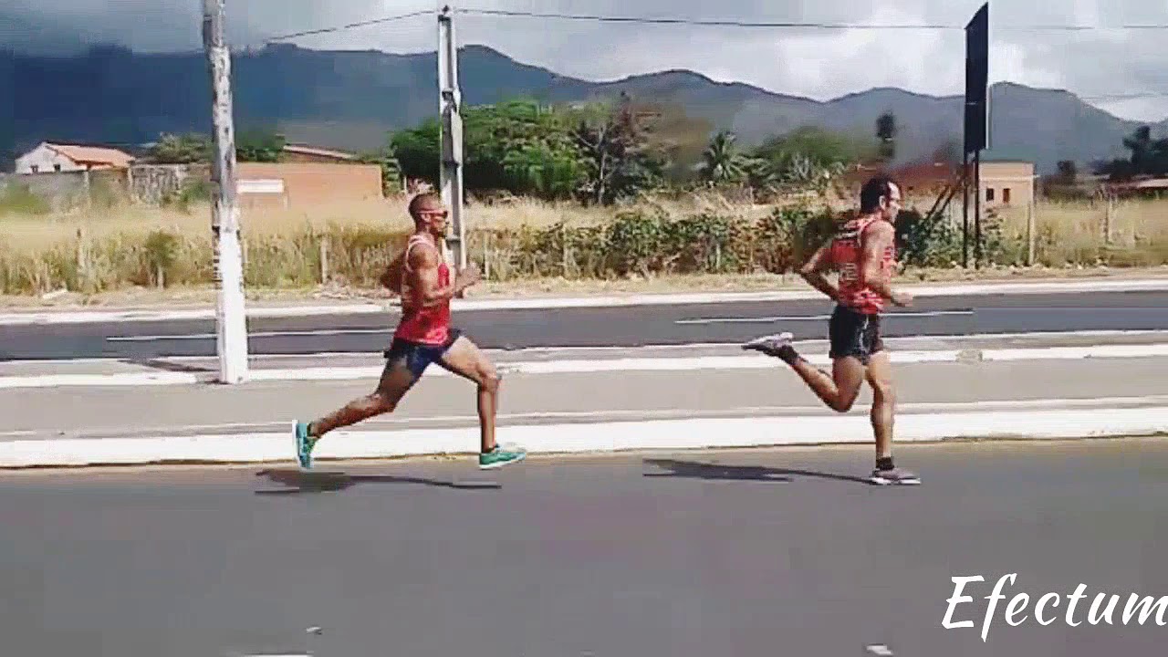 Biomecânica da corrida em câmera lenta.