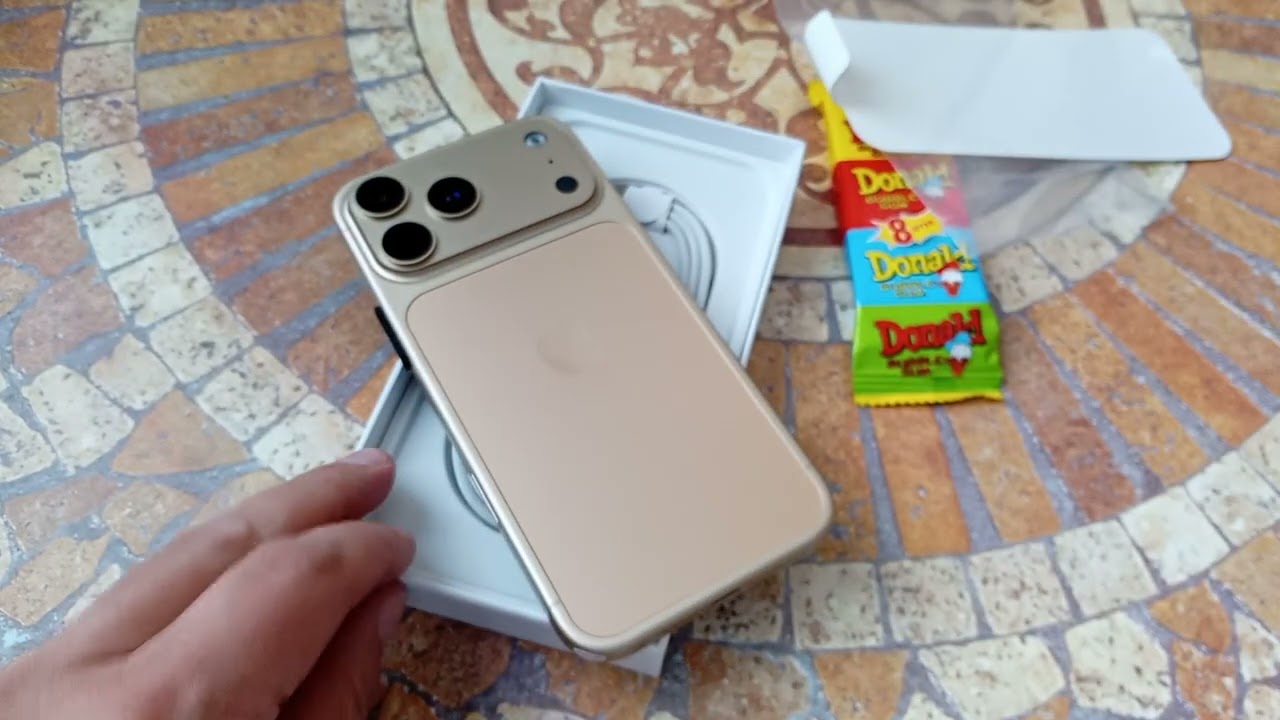 Обзор копии Iphone 17 Pro Max (8+1024 Гб)*