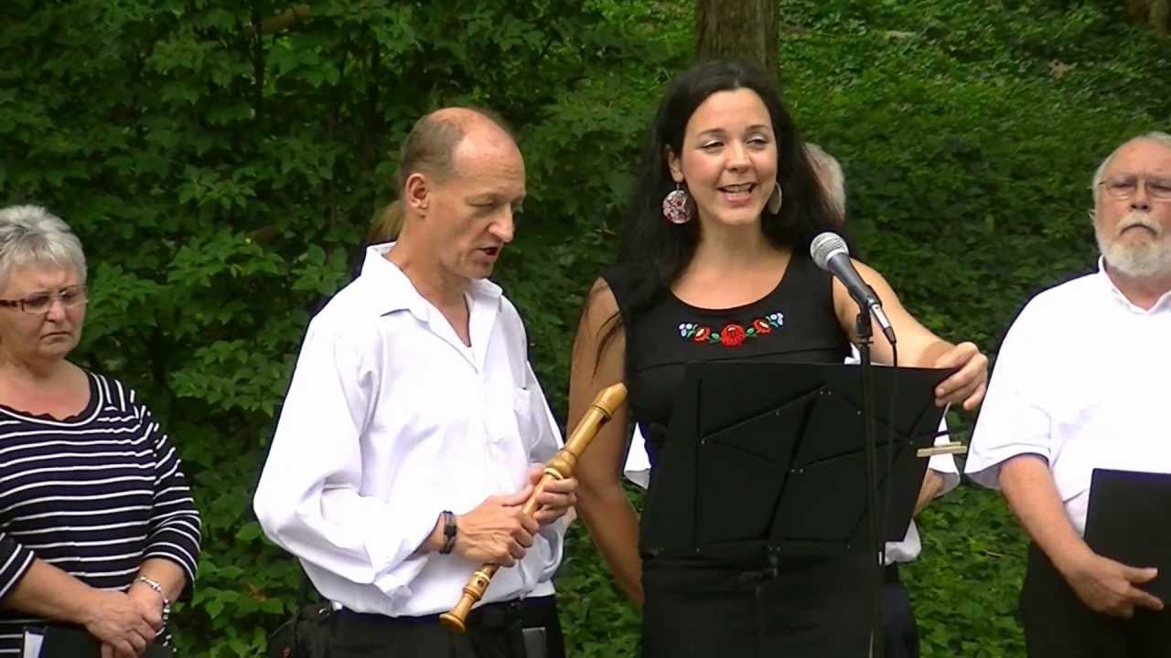 Harmonious Duet by Kis Magyar Korus Hungarian Chorus