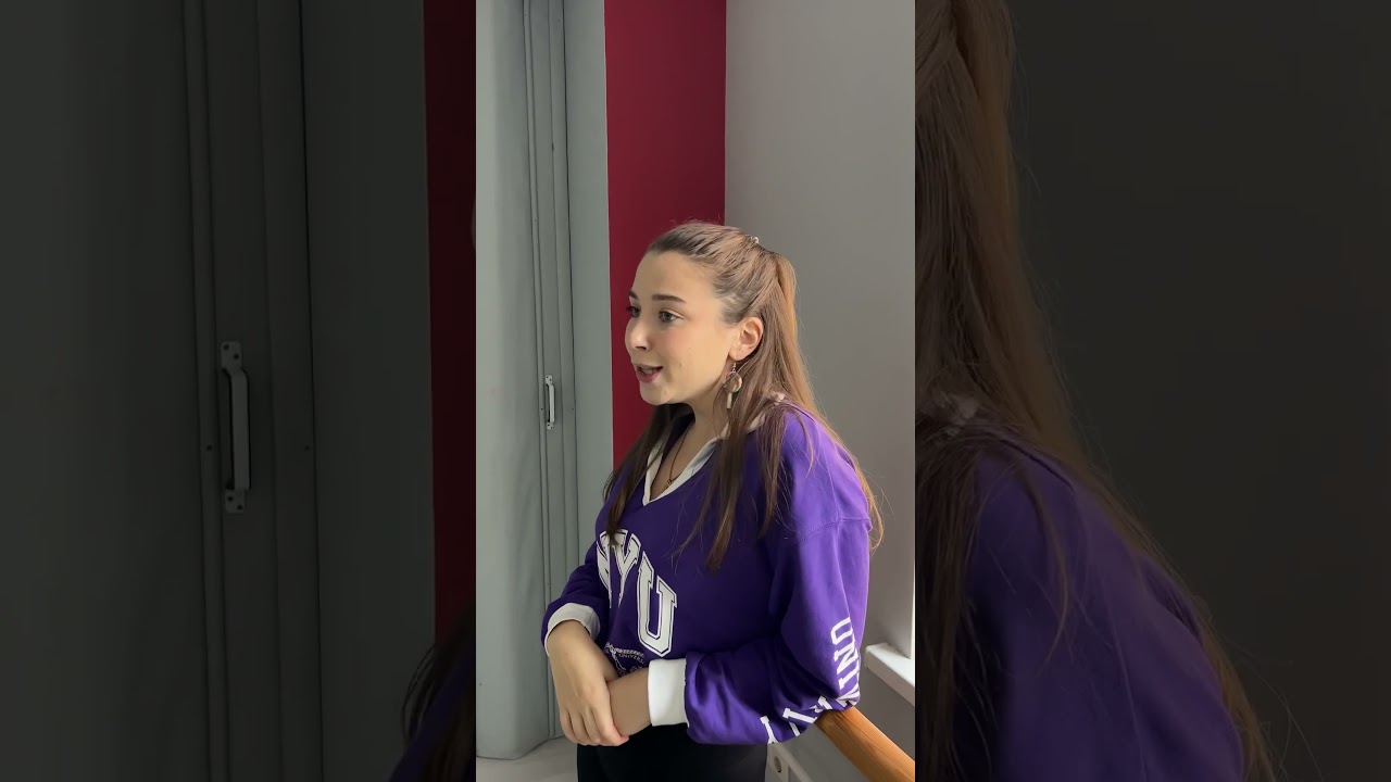 Кажется, репетиция начнется с танца &laquo;Мармеладных червячков&raquo;🪱#юмор #смешно #танцы #ностальгия #топ