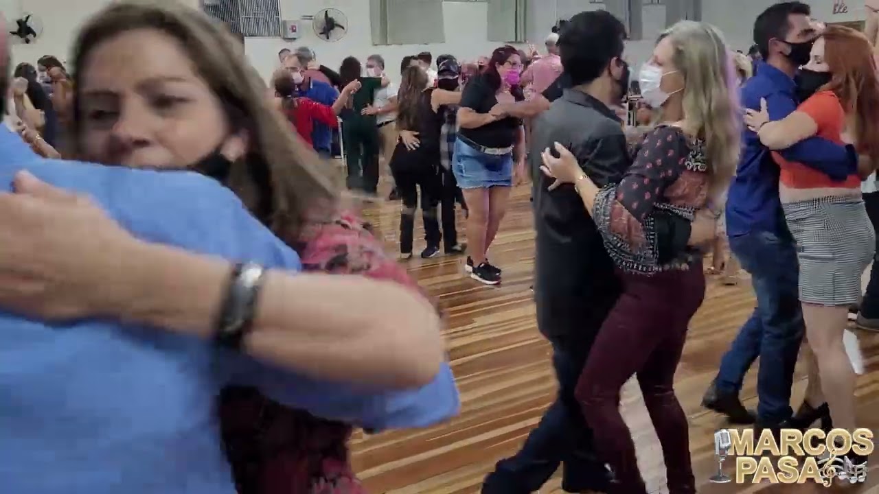 Baile marcos Pasa Pato Branco Rosto desmaqueado Ex amor Liga lá em casa e Nosso amor ta bagunçado