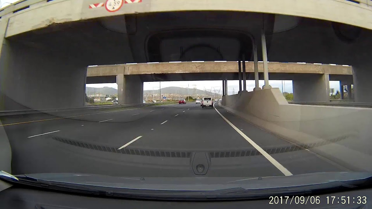 Driving on N1 Freeway | Cape Town | South Africa | 2017/09/06 | 17:48:55 | 005A