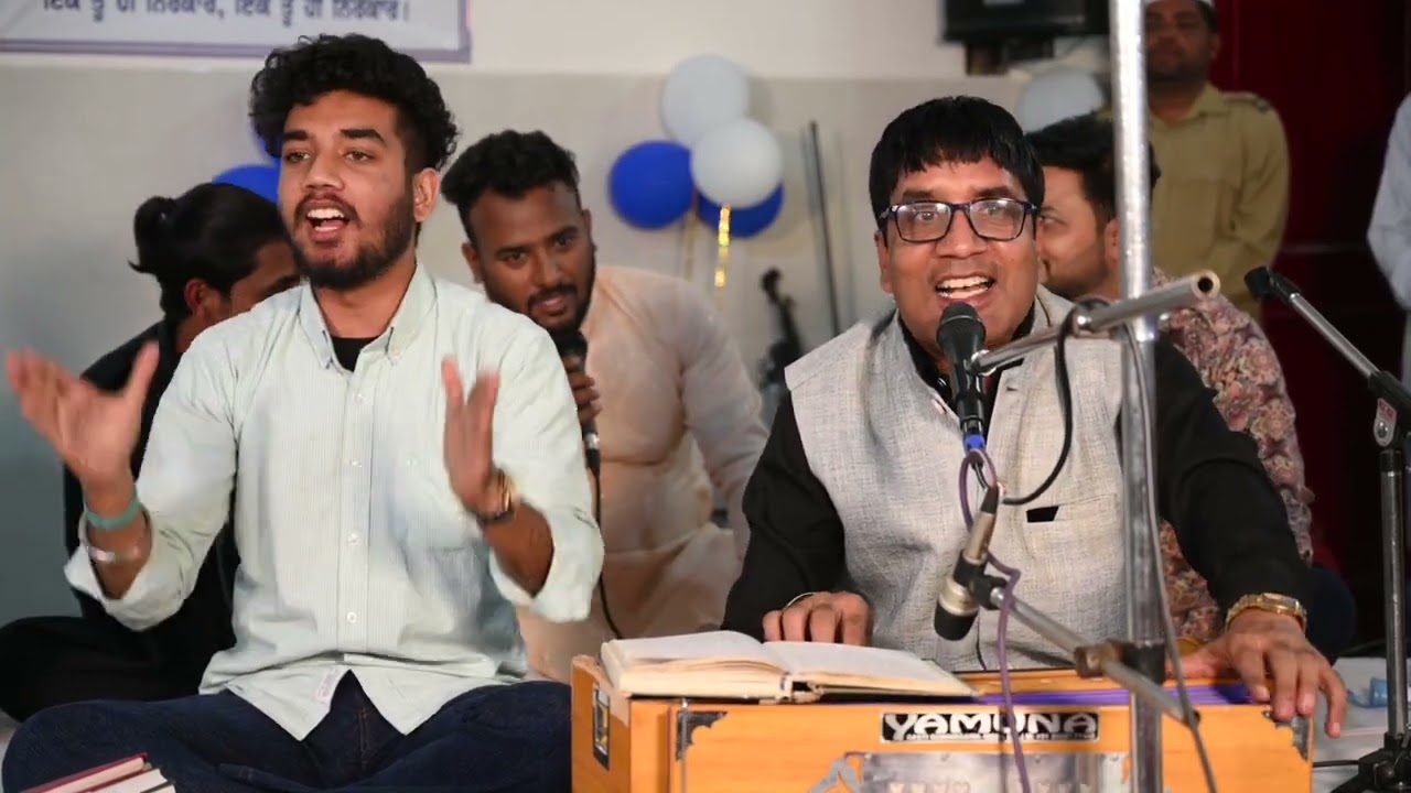 Guljinder Gullu ji at Sangeet Samelan Moga