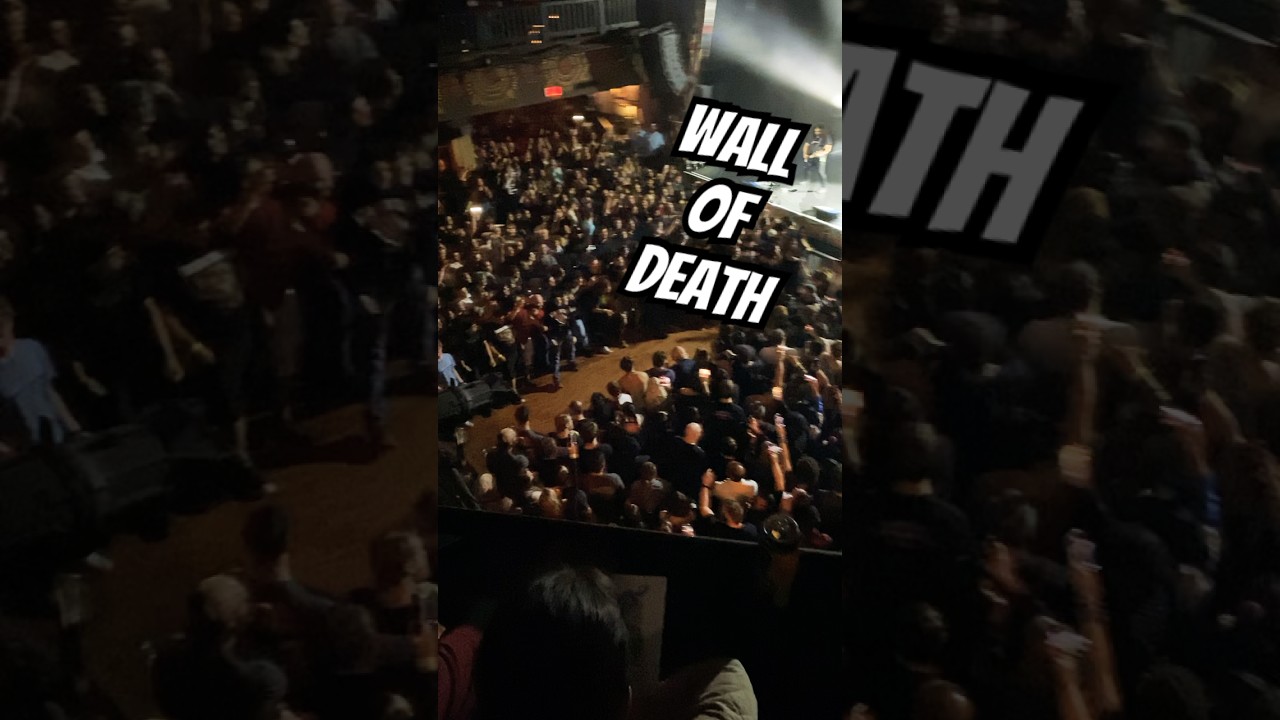 In The End band creates Wall of Death at 