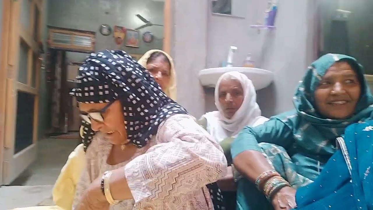 लाल बेड भाइयों का  ।।   अगवानपुर की मंडली 