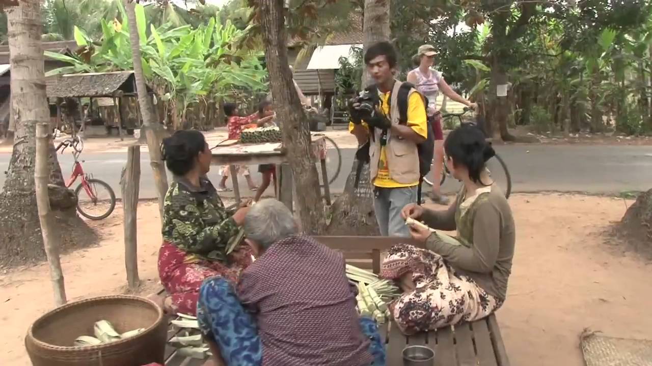 Cambodia village -  Preăh Dák.mov