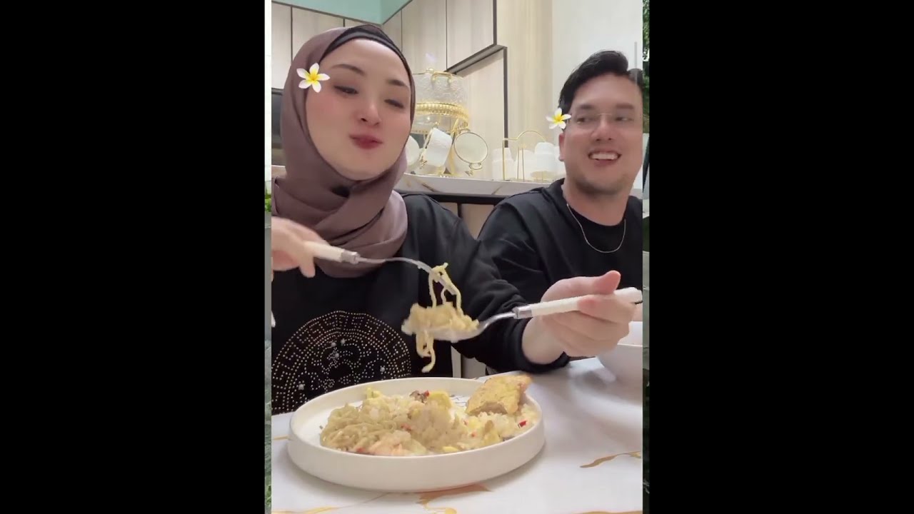MENU BUKA DELLA PUSPITA NASI GORENG 