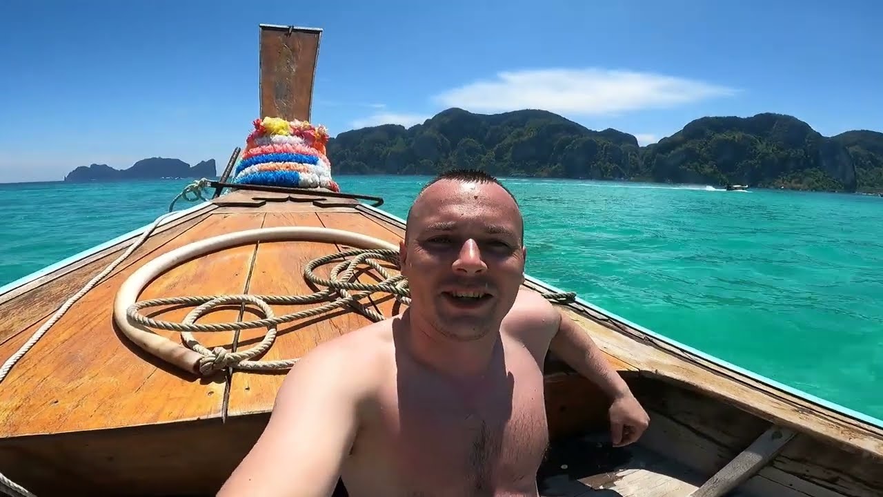 WYSPA Z FILMU 'NIEBIAŃSKA PLAŻA'  Z LEONARDO DICAPRIO