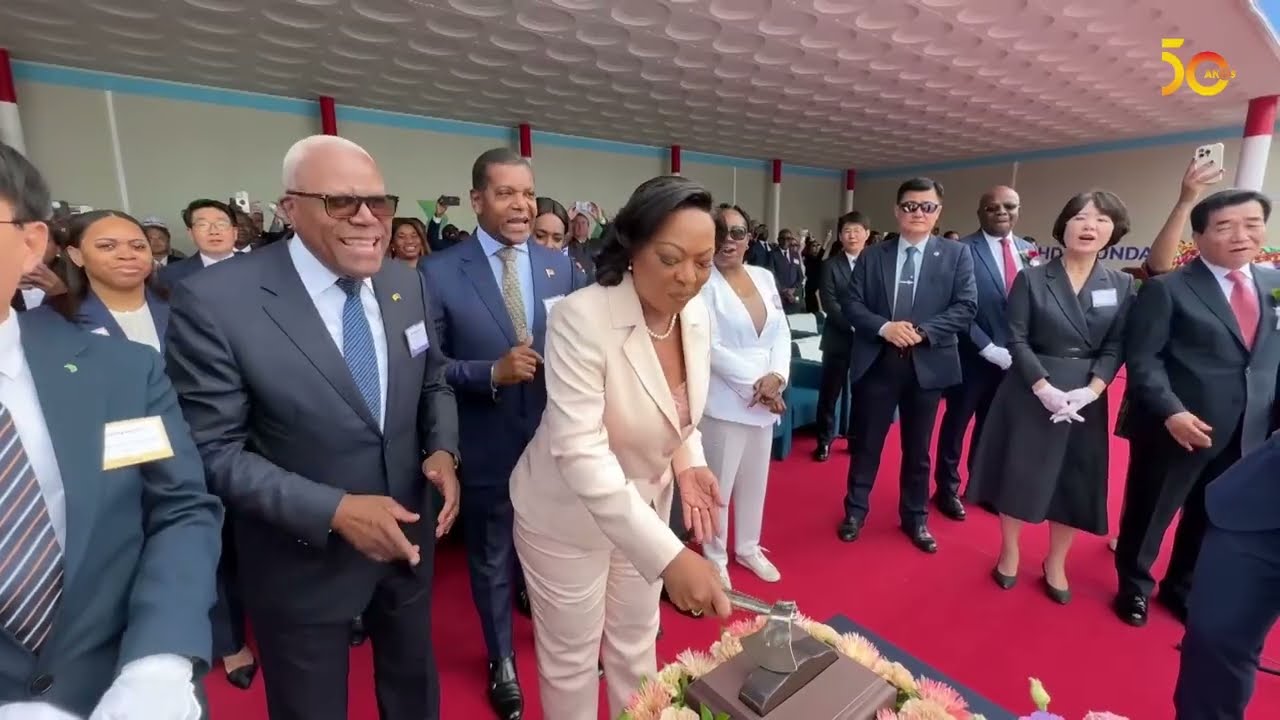 Hino Sonangol 50 Anos