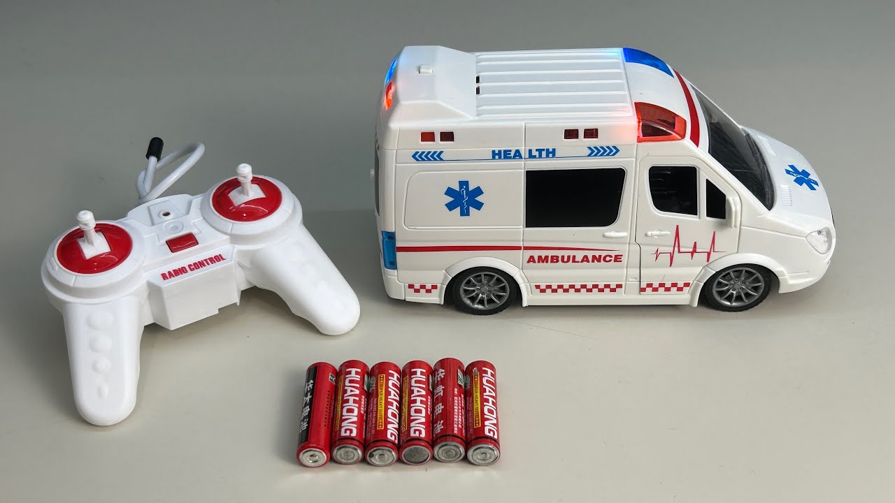 Unboxing RC hospital ambulance, city RC bus, high-speed RC police car, dancing robot
