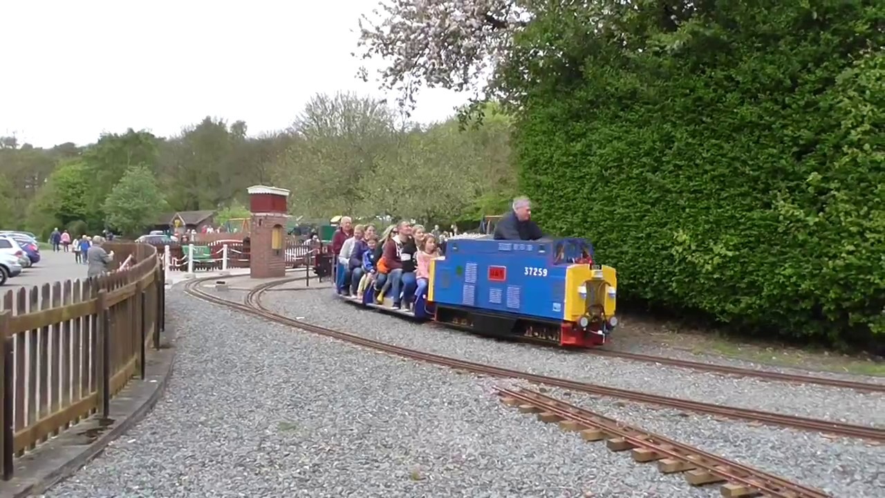 Miniature Railways of Great Britain  The Wolverhampton & D M E S  Baggeridge Park  April 2017