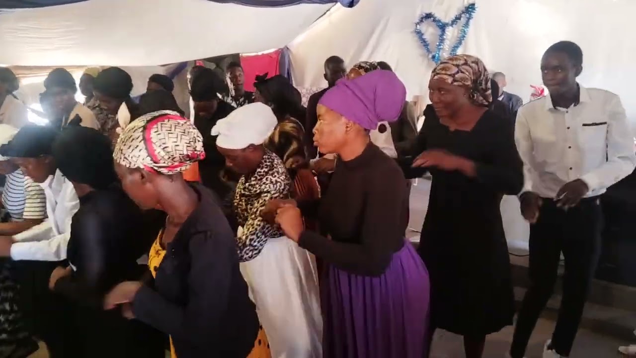 Satotwa full Gospel Church-(Youth) : God we give you all the praise