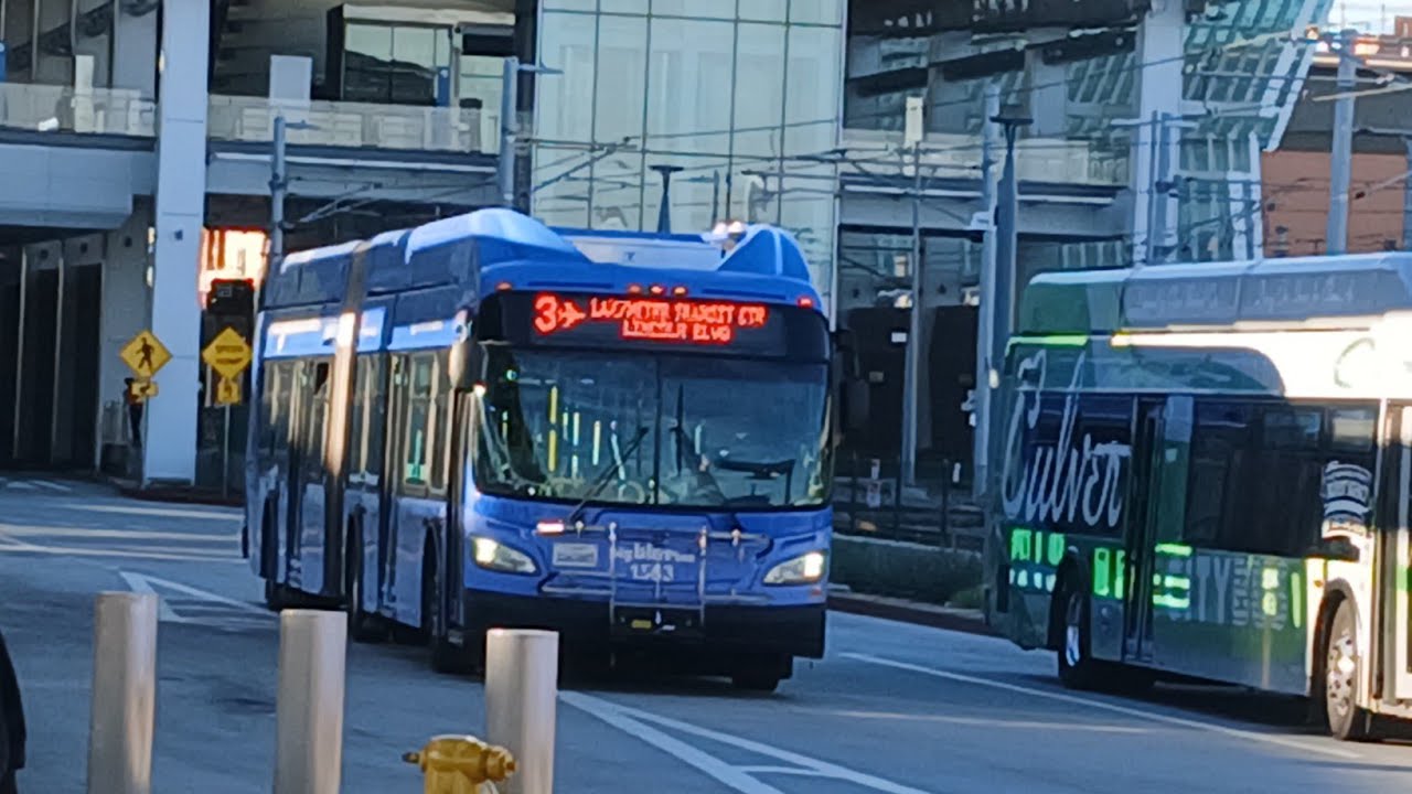 Let's Ride! Santa Monica Big Blue Bus 2015 New Flyer XN60 #1563