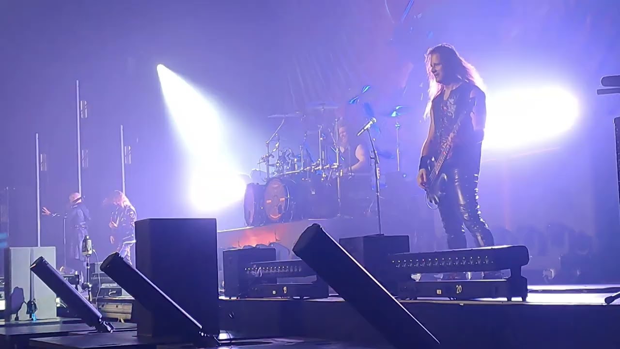 Beast in Black - Blind and Frozen (22.10.25, Paris)