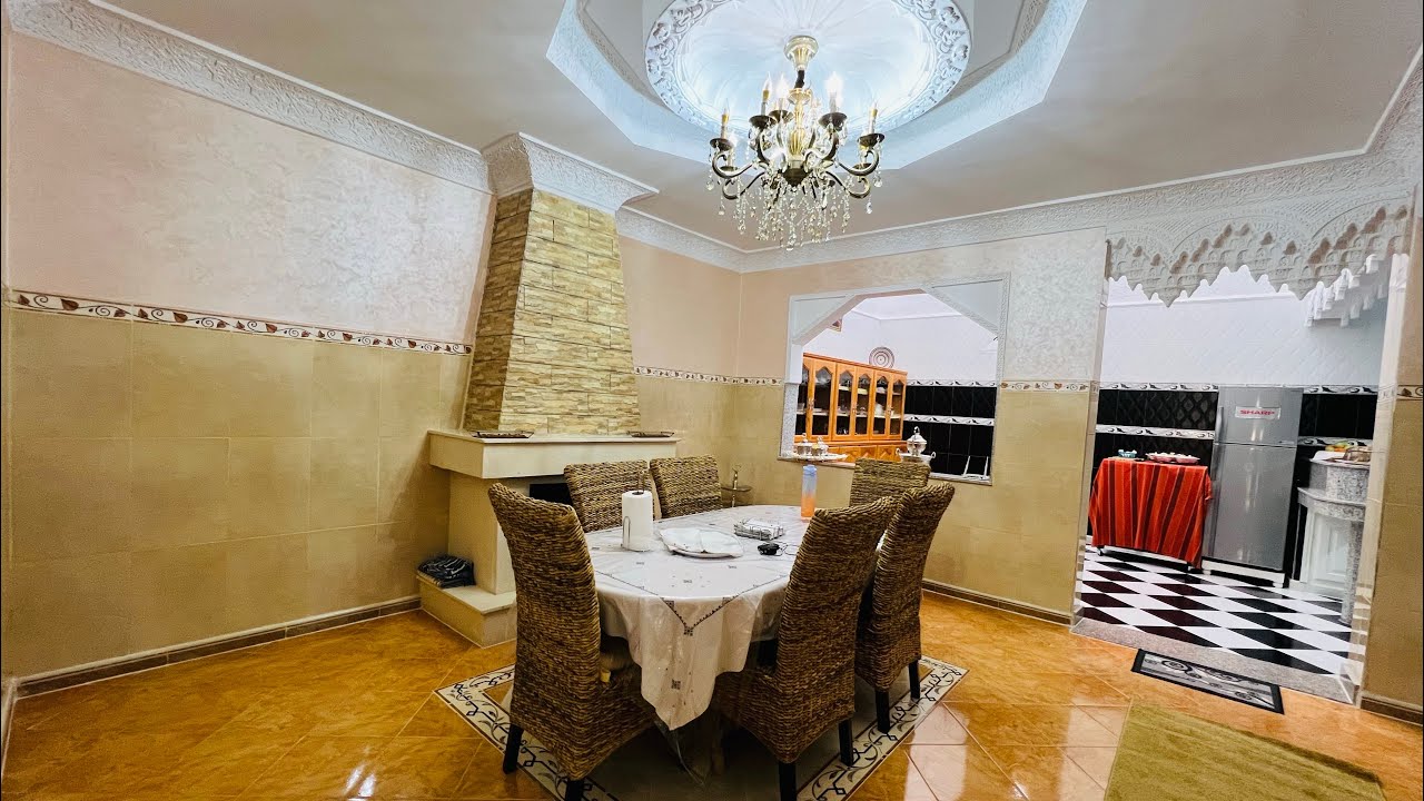 منزل جد رائع قريب من جميع المرافق 💕حي نظيف و هادئ 128 متر طابقين ثمن مناسب 🤩0635141907✌️