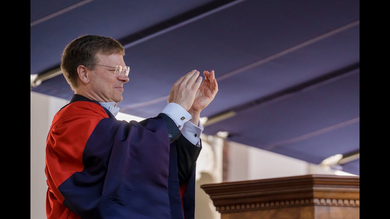 Michael Suarez speaks to UVA&rsquo;s Class of 2025