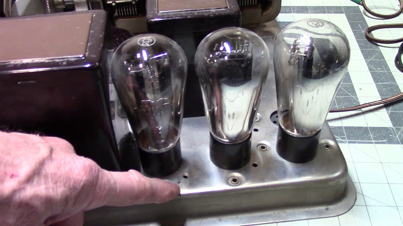 Atwater Kent Model 70 Radio restoration