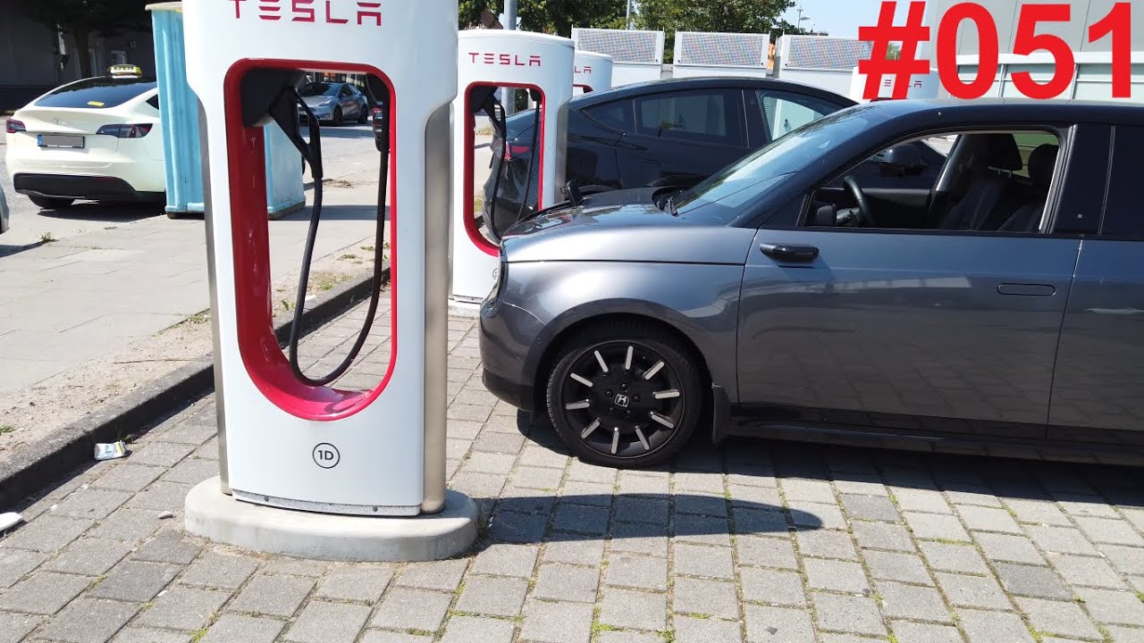 Laden bei Tesla am Supercharger V3 nach dem Software-Update | Honda e Vlog #051