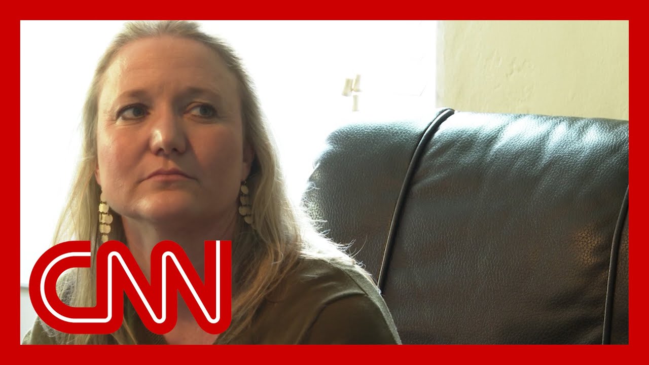 Ex-Republican cries as she explains why she left GOP