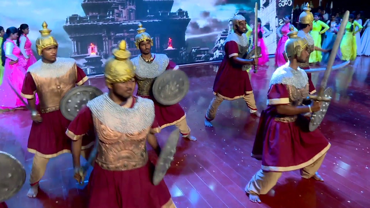 Siddharth students special performance Song on Sri SS Rajamouli garu