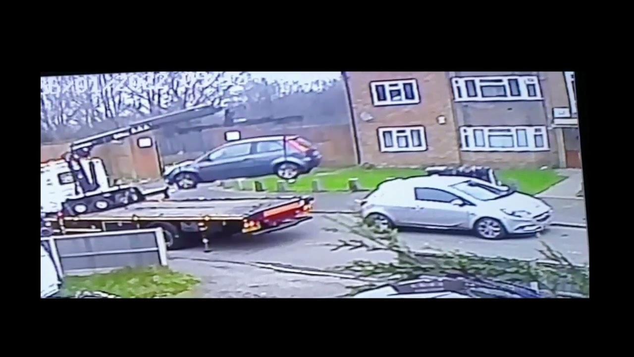 Caught on Camera DVLA Tow Untaxed Car - Boom Truck Jan 2022 CCTV