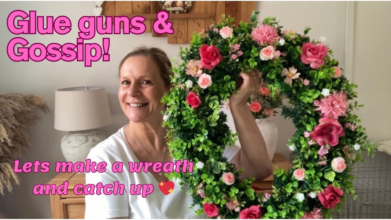🌸DIY ELEGANT CRESCENT WREATH DESIGN. MINIMAL BLOOMS, MAXIUM IMPACT! PLUS 