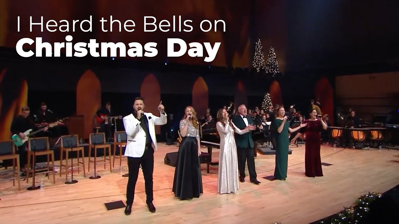 I Heard The Bells on Christmas Day | The Collingsworth Family | Official Performance Video