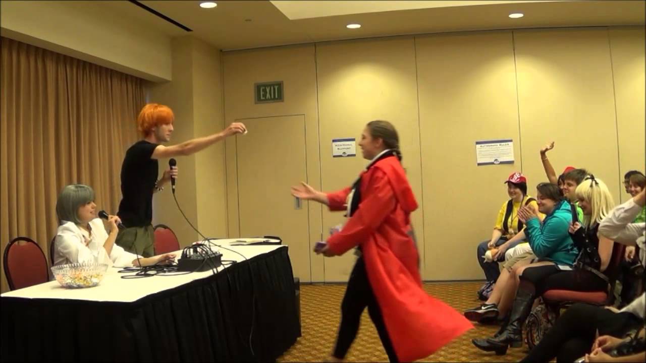 Kyo vs Yuki a Fruits Basket Battle! Panel at Kumoricon 2014