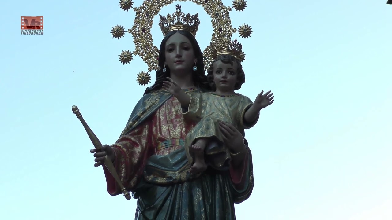 María Auxiliadora 2025. Coro  y petalada. Parroquia del Espíritu Santo Ronda.