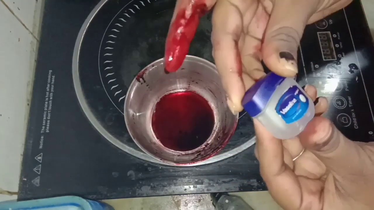 How to make lip balm|| lip gloss|| cheek tint for beetroot juice in (Hindi)