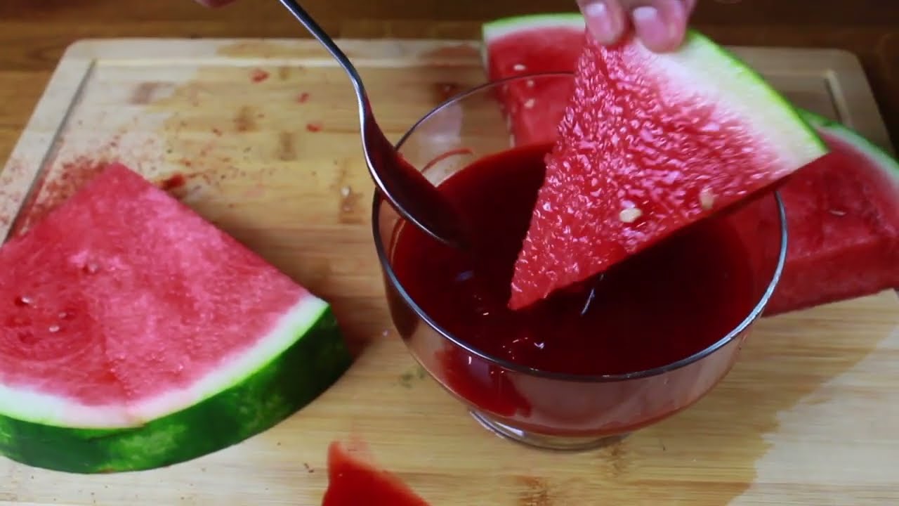 Paleta de Sandia | The Mexican Food Channel | Mexican Candy