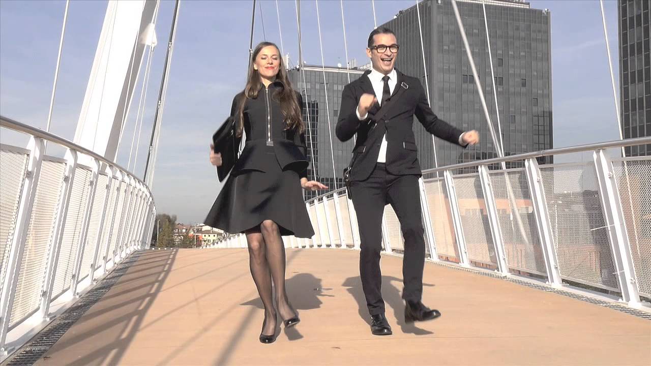 Bata shoes Makes me happy!!! Xmas video!