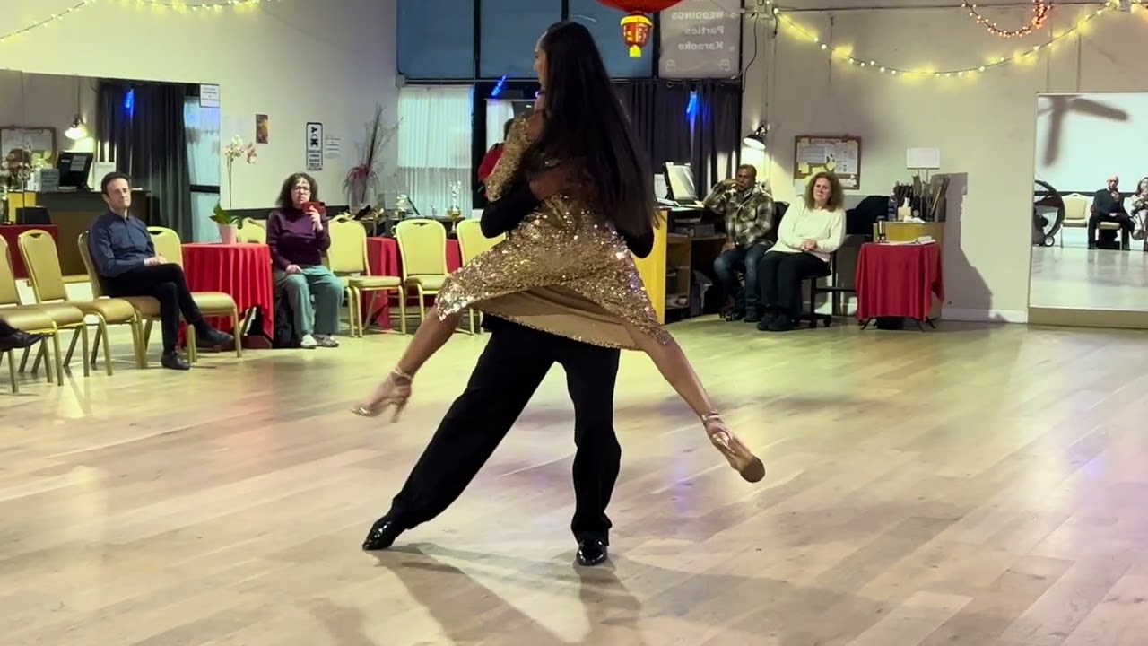Argentine Tango Performance by 2024 Tango Mundial bronze medalists Carla Dominguez & Jesus Taborda