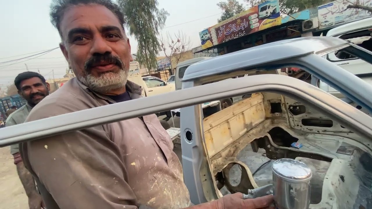 Hyundai Workshop Denting Painting Vlogs Porter Shehzore Automotive Parts #viral #vlog #hyundai 