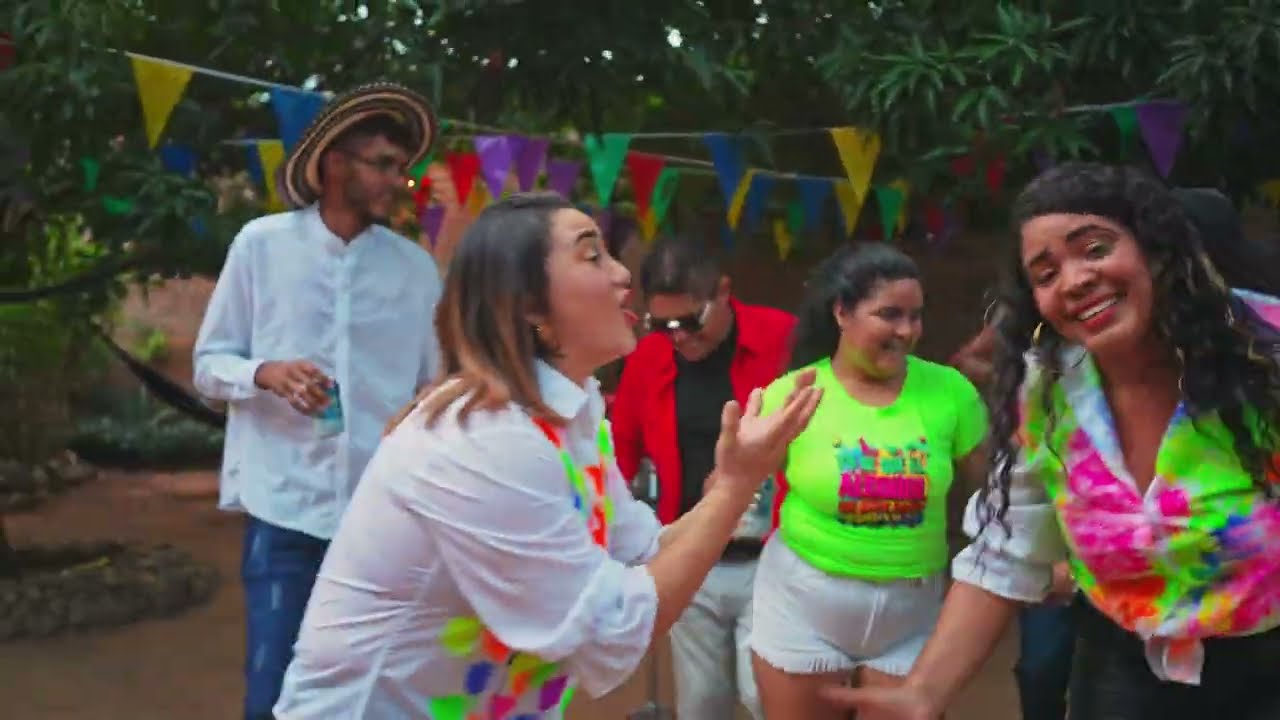 EL PRIPRA VIDEO OFICIAL - YH la Dama del timbal & Caro Córdoba 