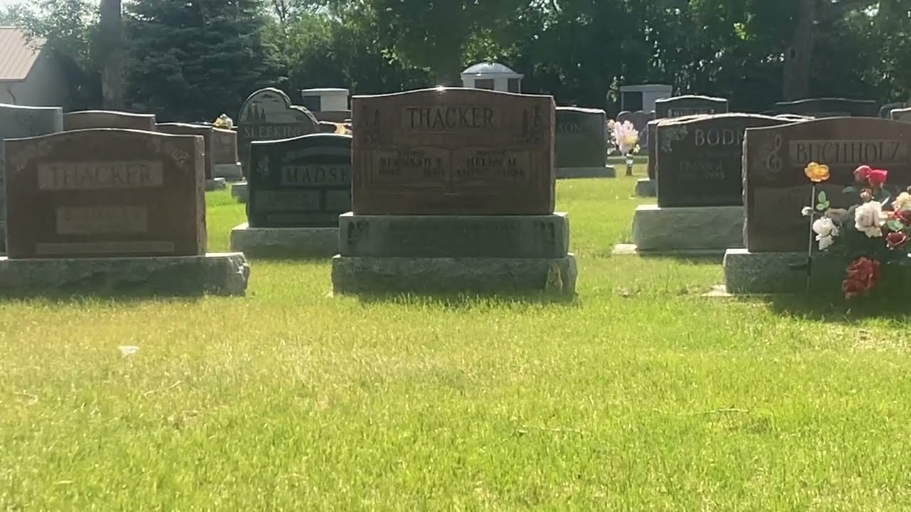 Jean Arscott (nee Thacker) gravesite, June 14 2025