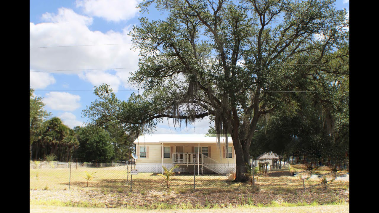 Beautiful home for sale on 1.25 acres, Montura Ranch, FL