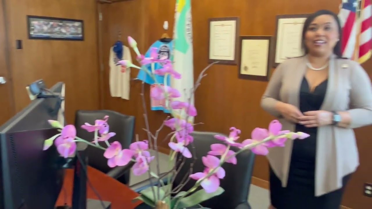 Welcome To The Mayors Office.
