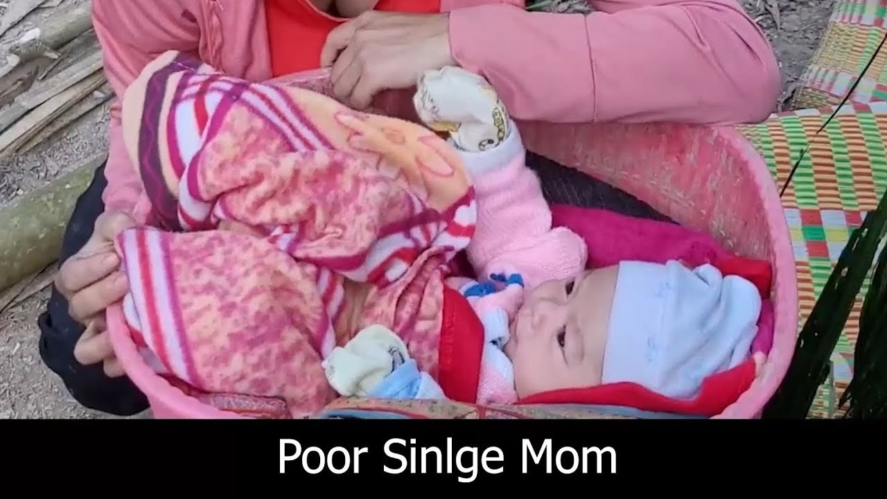Single Mom Lost in the Forest 🌲👩‍👧 Searching Shelter for Her Daughter