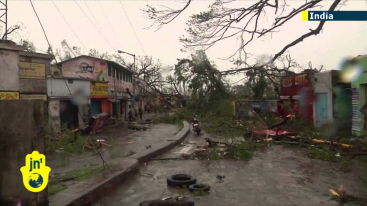 Cyclone Phailin: Biggest storm to hit India since 1999 causes major damage to coastal areas