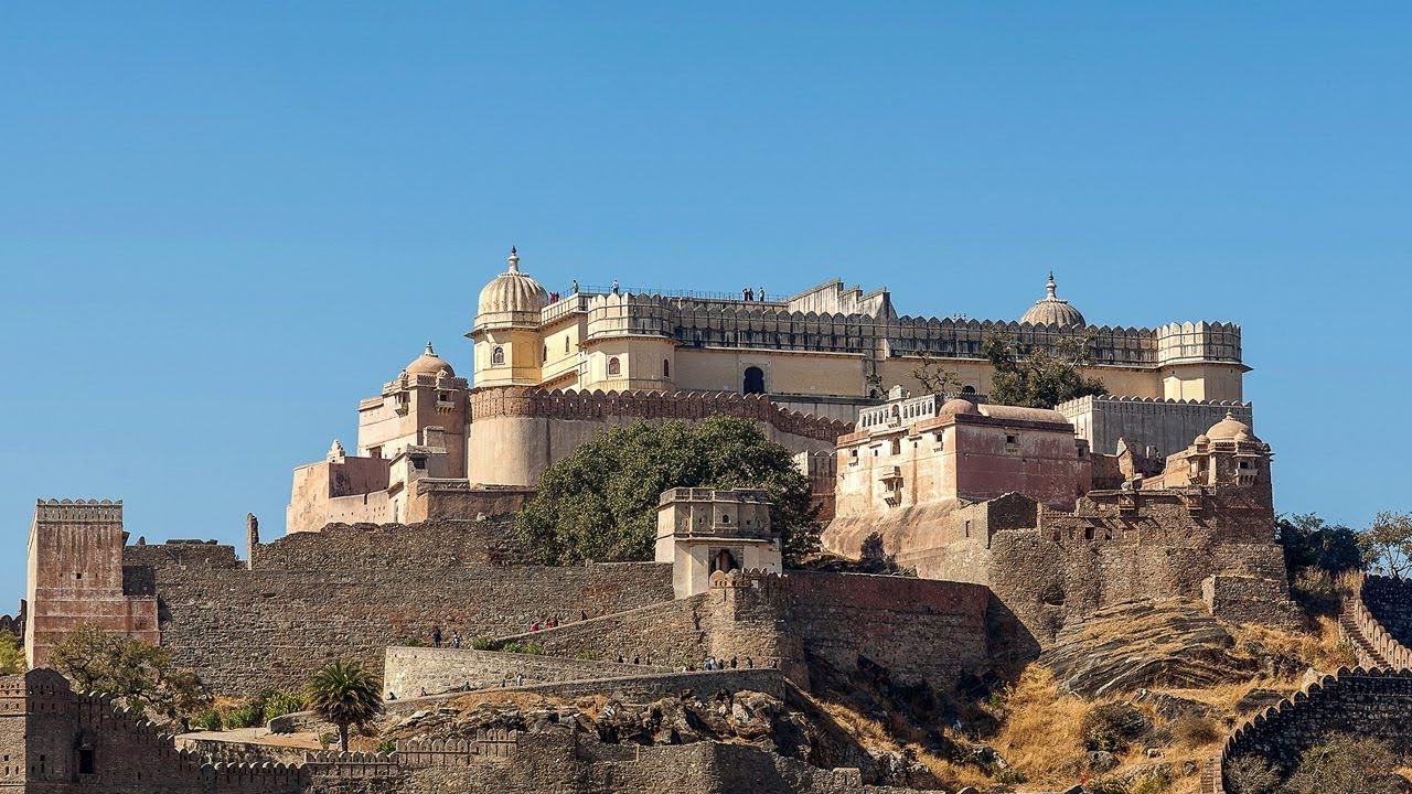 kumbhalgarh fort PART- 1 please like share subscribe #vlog #vlogging #pukhsa2122 #travel #minivlog 