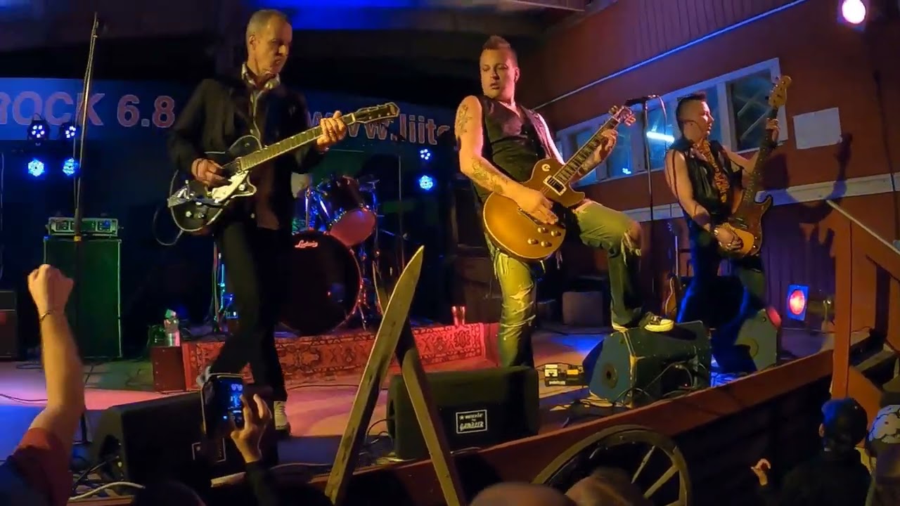 Black Devils feat. Janne Louhivuori - Rock'n roll m. & Roadrunner - LiiteriRock  6.8.2022 Karinkanta