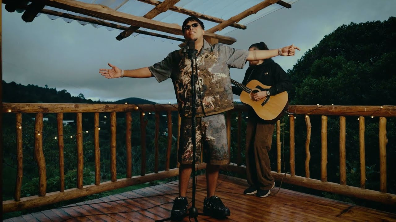 Luister La Voz - Nos Mal Acostumbramos💔 (Live Session 2)