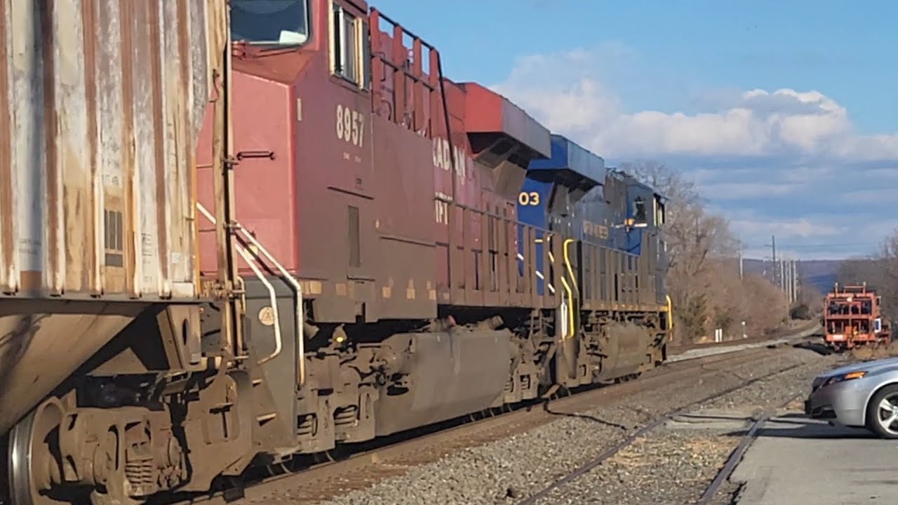 Ns trains on the Reading Line with 8103, CPKC, and more!!