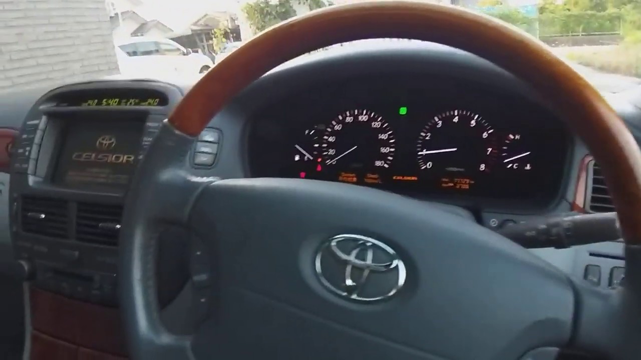 2004 Toyota Celsior(1)